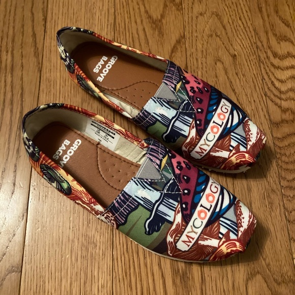 Mycology Slip On Women’s Flats Shoes - Picture 6 of 8